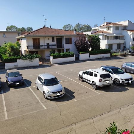 Onemorepage Family House - Un Soggiorno Da Favola تْشيرتالدو المظهر الخارجي الصورة