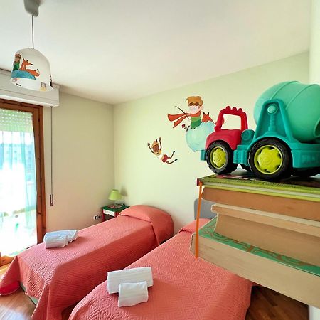 Onemorepage Family House - Un Soggiorno Da Favola تْشيرتالدو المظهر الخارجي الصورة