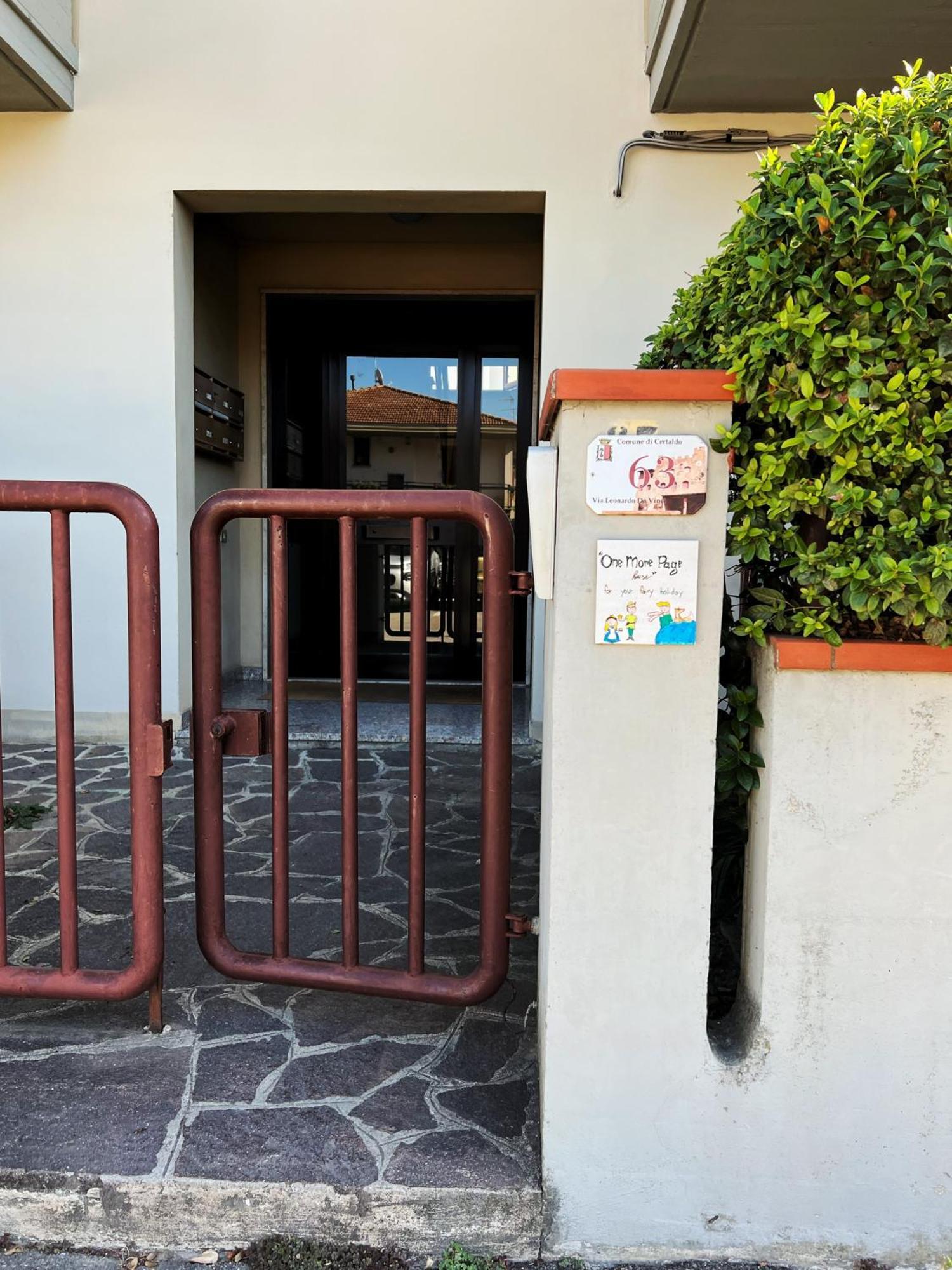 Onemorepage Family House - Un Soggiorno Da Favola تْشيرتالدو المظهر الخارجي الصورة