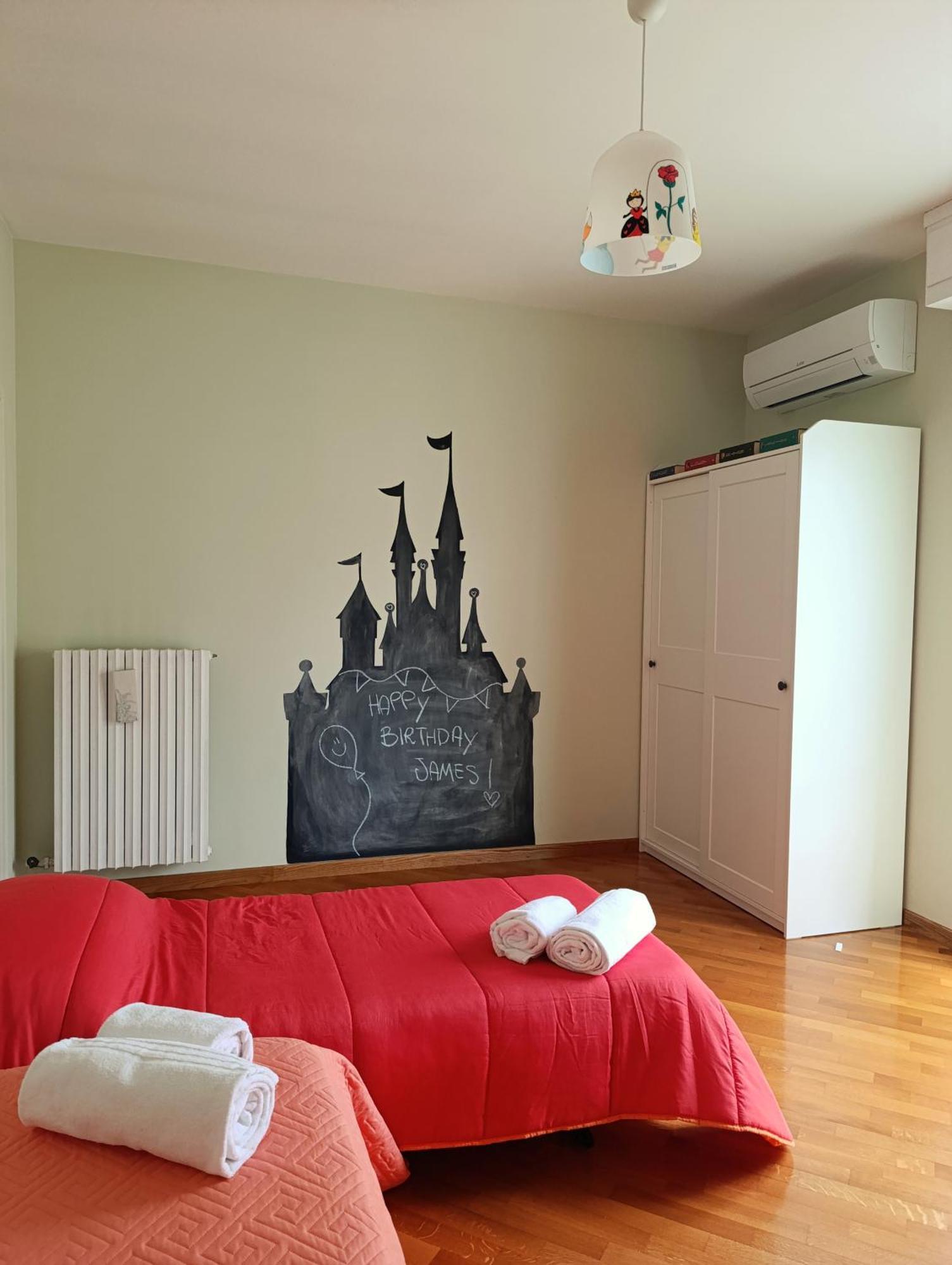 Onemorepage Family House - Un Soggiorno Da Favola تْشيرتالدو المظهر الخارجي الصورة