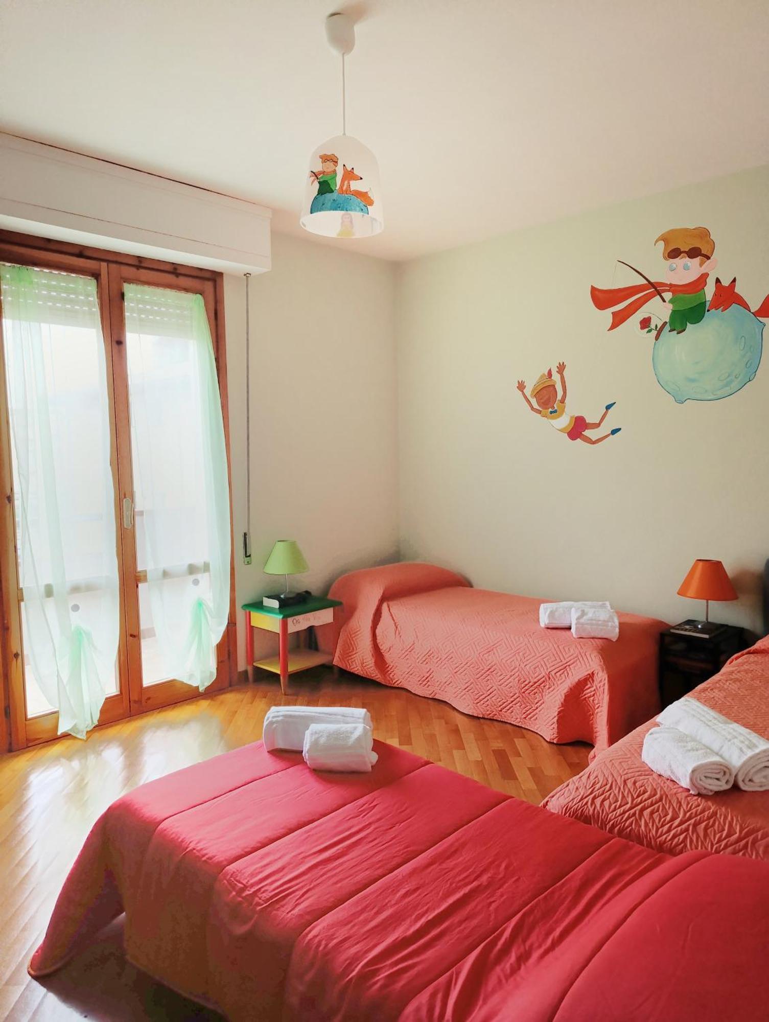 Onemorepage Family House - Un Soggiorno Da Favola تْشيرتالدو المظهر الخارجي الصورة